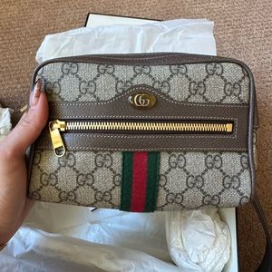 GUCCI Ophidia GG Belt Bag